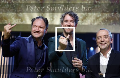 Amsterdam 6 oktober 2022
Uitreiking televizierring 2022 in carre
Niels v d Laan en Jeroen Woe met Miguel Wiels