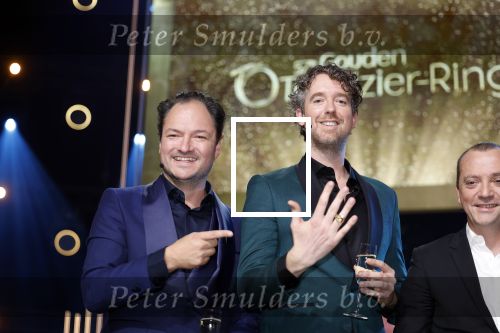 Amsterdam 6 oktober 2022
Uitreiking televizierring 2022 in carre
Niels v d Laan en Jeroen Woe met Miguel Wiels