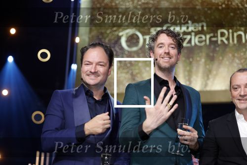 Amsterdam 6 oktober 2022
Uitreiking televizierring 2022 in carre
Niels v d Laan en Jeroen Woe met Miguel Wiels