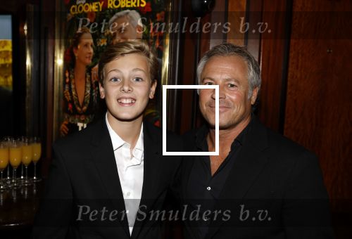 Amsterdam 25 september 2022
Premiere ticket to paradise in Tuschinski.
Otto Klein met zijn zoon