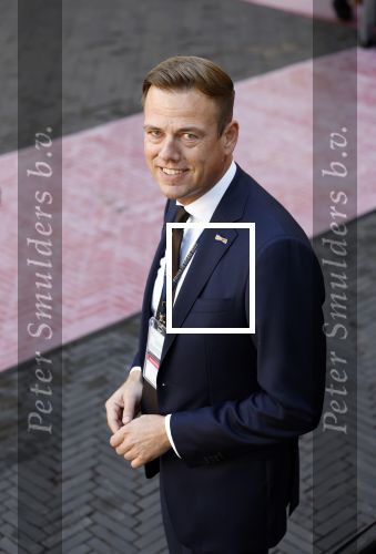Den Haag 20 september 2022
Prinsjesdag 2022 in Den Haag . De troonrede wordt gedaan vanuit de koninklijke schouwburg .
Koning Willem Alexander Koningin Maxima en voor het eerst is prinses Amalia erbij . Ook prins Constantijn en prinses laurentien zijn aanwezig. Peter Kranendonk