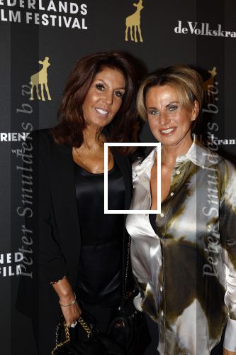 Utrecht 27 september 2022
Premiere docu Koning op de Dam over het leven van Won Yip tijdens Nederlandse filmdagen in Kinepolis. Rachel Hazes met beste vriendin Jacqueline Laats