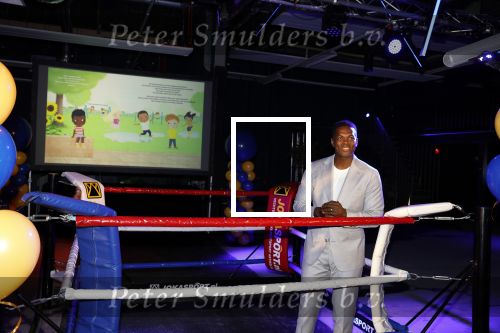Amsterdam 5 oktober 2022
Boekpresentatie Remy Bonjasky . Aanwezig zijn vrouw Renate Goet en hun dochter Skye.