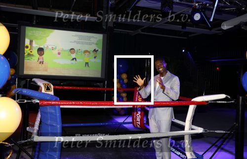 Amsterdam 5 oktober 2022
Boekpresentatie Remy Bonjasky . Aanwezig zijn vrouw Renate Goet en hun dochter Skye.