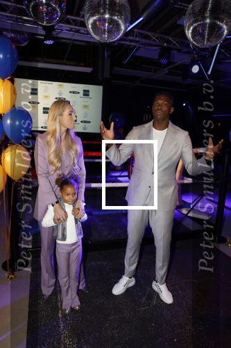 Amsterdam 5 oktober 2022
Boekpresentatie Remy Bonjasky . Aanwezig zijn vrouw Renate Goet en hun dochter Skye.