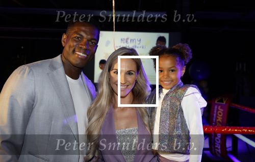Amsterdam 5 oktober 2022
Boekpresentatie Remy Bonjasky . Aanwezig zijn vrouw Renate Goet en hun dochter Skye.