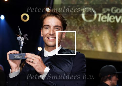 Amsterdam 6 oktober 2022
Uitreiking televizierring 2022 in carre .
Robbert Rodenburg met partner