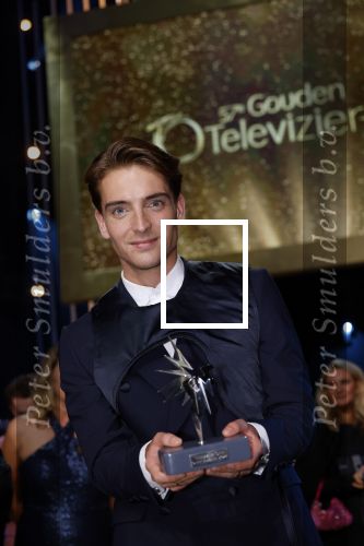 Amsterdam 6 oktober 2022
Uitreiking televizierring 2022 in carre .
Robbert Rodenburg met partner