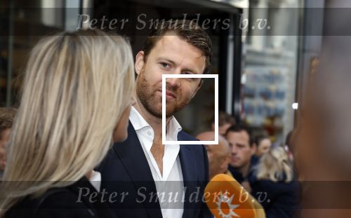Amsterdam 2 oktober 2022
Premiere de grote sinterklaasfilm gespuis in de speelgoedkluis in Tuschinski. 
Royce de Vries met zijn vrouw Amanda de Vries