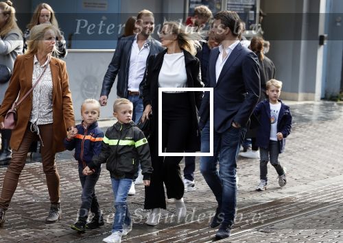 Amsterdam 2 oktober 2022
Premiere de grote sinterklaasfilm gespuis in de speelgoedkluis in Tuschinski. 
Royce de Vries met zijn vrouw Amanda de Vries