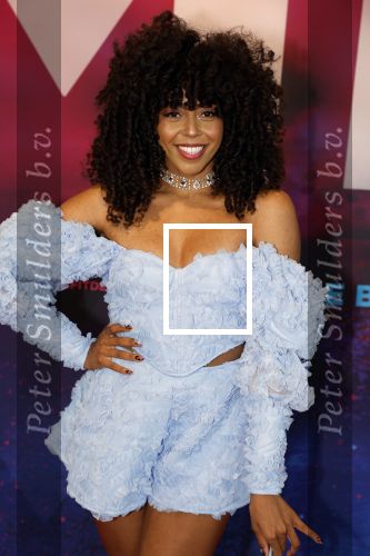 Amsterdam 30 september 2022
Premiere Misfit in Pathe arena.
De cast bestond oa uit Bettina Holwerda, Timor Steffens Senna Ramos Duncan Tromp Stefania Nienke v Dijk Anique Dreamon Kes v d Broek Ricky Naingolan Roosmarijn Wind Felice Poppeliers en Kimberley Agyarko