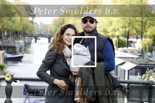 Amsterdam 1 oktober 2022
Thierry Baudet en zijn vrouw Davide Heijmans maken samen voor het eerst wandeling met hun zoontje die vorige week is geboren.