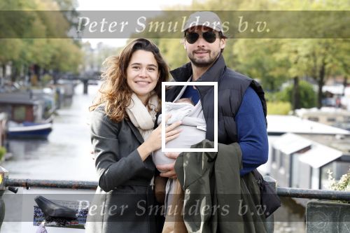 Amsterdam 1 oktober 2022
Thierry Baudet en zijn vrouw Davide Heijmans maken samen voor het eerst wandeling met hun zoontje die vorige week is geboren.