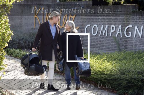 Lithoijen 11 oktober 2022
Thomas Berge en zijn zwangere vriendin Elianne Zweipfenning shoppen babyspulletjes in babywinkel Kindercompagnie.