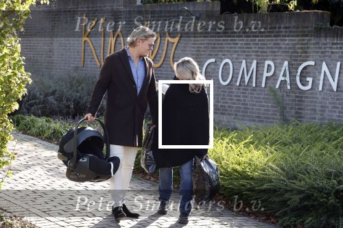 Lithoijen 11 oktober 2022
Thomas Berge en zijn zwangere vriendin Elianne Zweipfenning shoppen babyspulletjes in babywinkel Kindercompagnie.