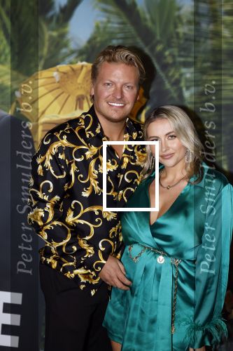Amsterdam 25 september 2022
Premiere ticket to paradise.
Thomas Berge met zijn zwangere vriendin Elianne