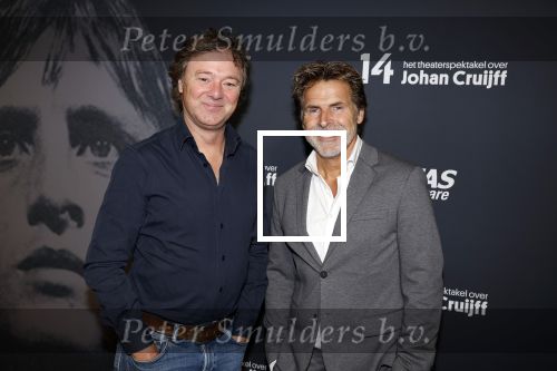 Leusden 29 september 2022
Premiere theater stuk over leven Johan Cruijff in Afas Leusden . Toine v Peperstraten en Frits Sissing