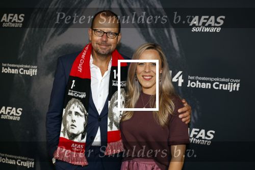 Leusden 29 september 2022
Premiere theater stuk over leven Johan Cruijff in Afas Leusden . Wolter Lommerde met partner