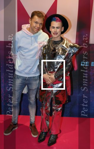 Amsterdam 30 september 2022
Premiere Misfit in Pathe arena.
De cast bestond oa uit Bettina Holwerda, Timor Steffens Senna Ramos Duncan Tromp Stefania Nienke v Dijk Anique Dreamon Kes v d Broek Ricky Naingolan Roosmarijn Wind Felice Poppeliers en Kimberley Agyarko . Ziggy Krassenberg met partner