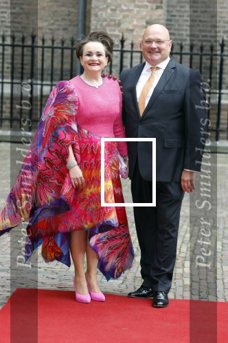 Den Haag 19 september 2023
Prinsjesdag 2023 . Aankomst van de ministers met partners en Staatsecretarissen met partners op het binnenhof. Alexandra van Huffelen met man