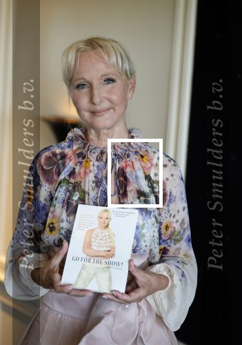 Noordwijk 18 september 2023
Boekpresentatie Annette Wijdom bij Huis ter Duin . Prinses Margarita kreeg eerste exemplaar.