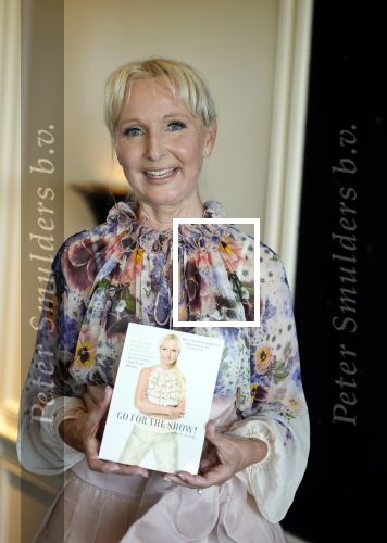 Noordwijk 18 september 2023
Boekpresentatie Annette Wijdom bij Huis ter Duin . Prinses Margarita kreeg eerste exemplaar.