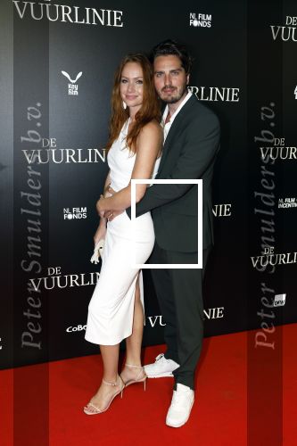 Amsterdam 11 september 2023
Premiere de Vuurlinie in Thuschinski Amsterdam .  Bertrie Wierenga en Dorian Bindels