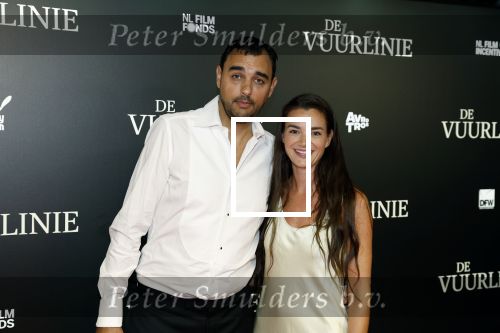 Amsterdam 11 september 2023
Premiere de Vuurlinie in Thuschinski Amsterdam .  Bobby Boermans en partner Denise