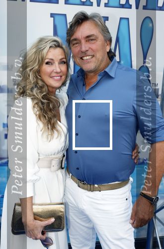 Amsterdam 10 september 2023
Premiere Mamma mia in het delamar theater. Brigitte Nijman met partner