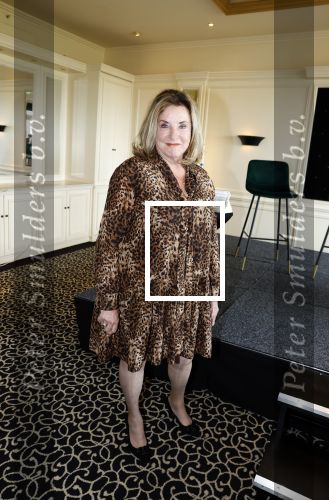 Noordwijk 18 september 2023
Boekpresentatie Annette Wijdom bij Huis ter Duin . Prinses Margarita kreeg eerste exemplaar.
Catherine Keyl