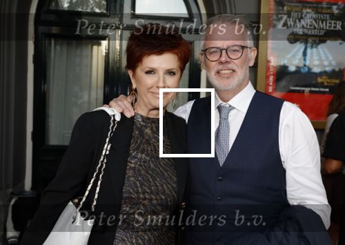 Amsterdam 31 augustus 2023
Premiere het grootste zwanenmeer ter wereld in Carre. Chazia Mourali met haar man