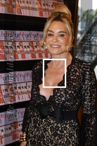 Amsterdam 31 augustus 2023
Premiere het grootste zwanenmeer ter wereld in Carre.
Connie Witteman met haar schoonzoon