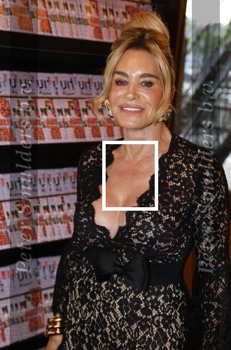 Amsterdam 31 augustus 2023
Premiere het grootste zwanenmeer ter wereld in Carre.
Connie Witteman met haar schoonzoon