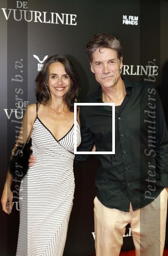 Amsterdam 11 september 2023
Premiere de Vuurlinie in Thuschinski Amsterdam . Daniel Boissevain en partner Vanessa Henneman