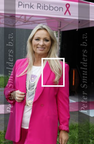 Amsterdam 25 september 2023
Start van de maand voor borstkankeronderzoek / pink Ribbon met oa Quinty Trustfull en Desray.