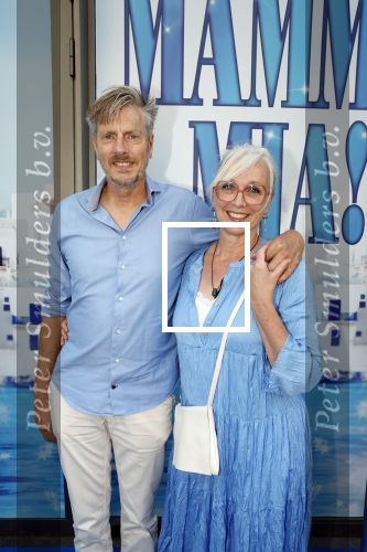 Amsterdam 10 september 2023
Premiere Mamma mia in het delamar theater. Ellen Evers en partner