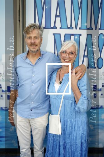 Amsterdam 10 september 2023
Premiere Mamma mia in het delamar theater. Ellen Evers en partner