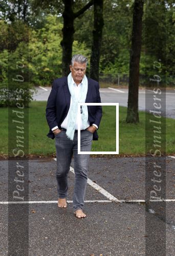 Eemnes 18 september 2023
Emile ratelband loopt tegenwoordig op blote voeten.