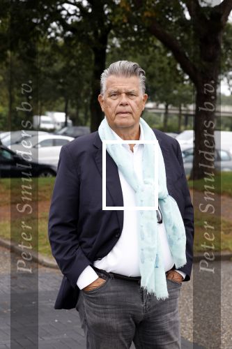 Eemnes 18 september 2023
Emile ratelband loopt tegenwoordig op blote voeten.