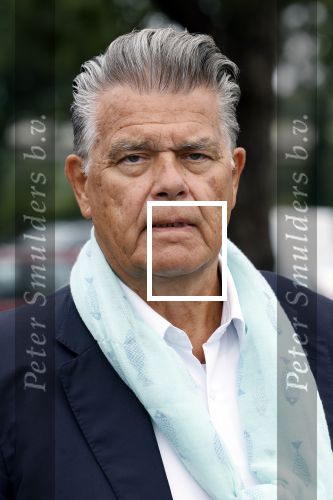 Eemnes 18 september 2023
Emile ratelband loopt tegenwoordig op blote voeten.