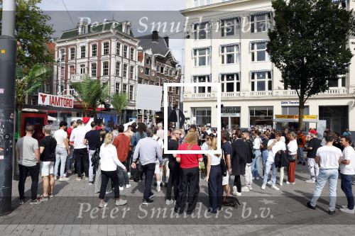 Amsterdam 2 september 2023
Everon Jackson Hooi heeft fotoshoot met zijn ondergoed merk Iamtoro op Leidseplein in het centrum van Amsterdam.
