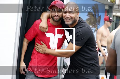 Amsterdam 2 september 2023
Everon Jackson Hooi heeft fotoshoot met zijn ondergoed merk Iamtoro op Leidseplein in het centrum van Amsterdam. Everon met zijn partner Jozua