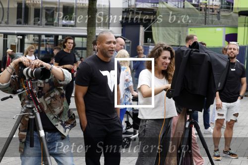 Amsterdam 2 september 2023
Everon Jackson Hooi heeft fotoshoot met zijn ondergoed merk Iamtoro op Leidseplein in het centrum van Amsterdam.