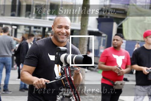 Amsterdam 2 september 2023
Everon Jackson Hooi heeft fotoshoot met zijn ondergoed merk Iamtoro op Leidseplein in het centrum van Amsterdam.