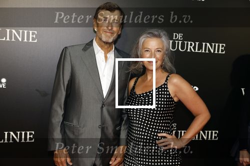 Amsterdam 11 september 2023
Premiere de Vuurlinie in Thuschinski Amsterdam .  Ferry Mingelen en Marike Mingelen