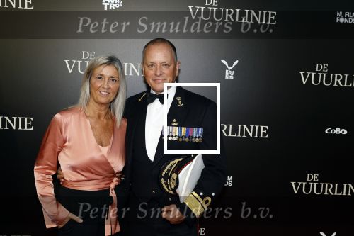 Amsterdam 11 september 2023
Premiere de Vuurlinie in Thuschinski Amsterdam .  Frank van Spang en partner