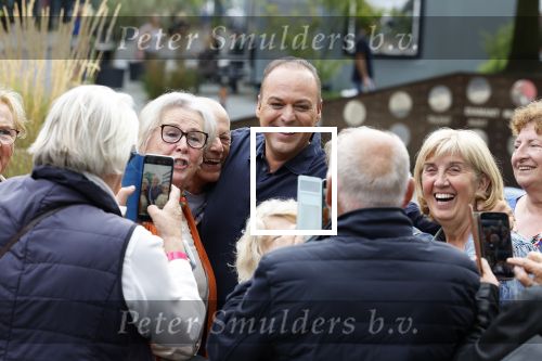 Hilversum 29 augustus 2023
Presentatie nieuwe tv seizoen NPO bij studio 21 op het mediapark.
FRANS BAUER IS RUIM 32 KG afgevallen .