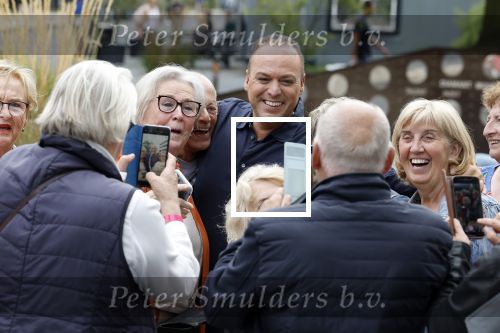 Hilversum 29 augustus 2023
Presentatie nieuwe tv seizoen NPO bij studio 21 op het mediapark.
FRANS BAUER IS RUIM 32 KG afgevallen .