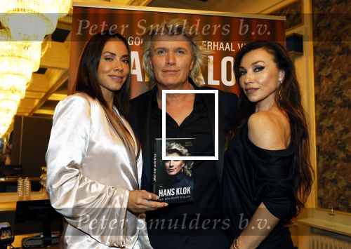 Amsterdam 25 september 2023
Boekpresentatie Hans Klok in Carre . Hans Klok met assistentes