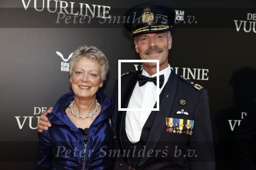Amsterdam 11 september 2023
Premiere de Vuurlinie in Thuschinski Amsterdam . Henk Morsink en partner